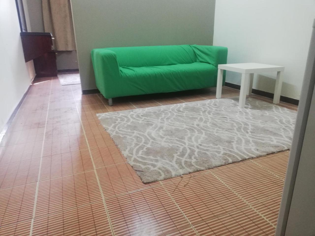 Aparthotel شقق عزاب الملقا Riyadh